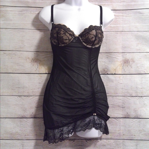 Victoria's Secret Other - Victoria's Secret Black Negligee with lace detail